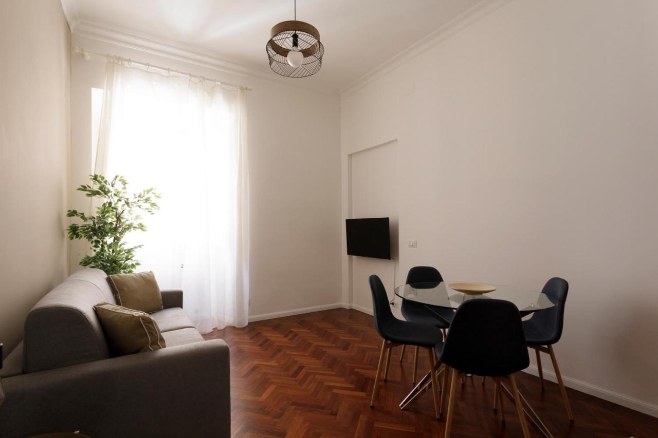 Domus Flavia Close To Colosseum Apartment Rom